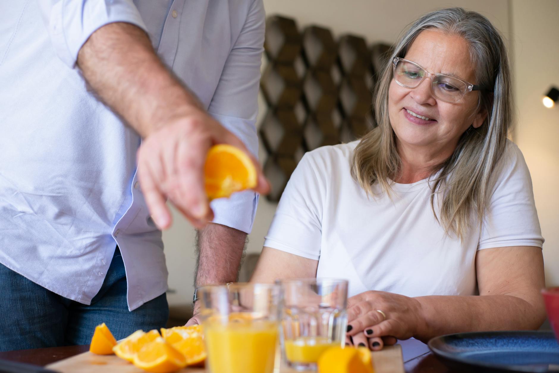 Mediterranean Diet Benefits for Seniors Over 60 - photo by Kampus Production on Pexels