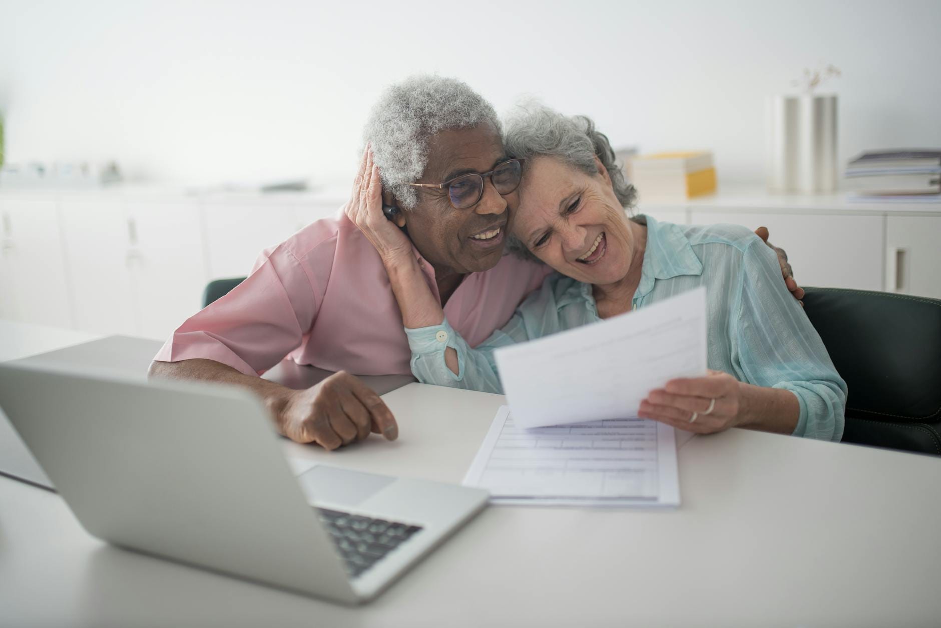 Senior reviewing Medicare Advantage plan options