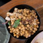 Chickpeas in a bowl, a high vitamin B6 food